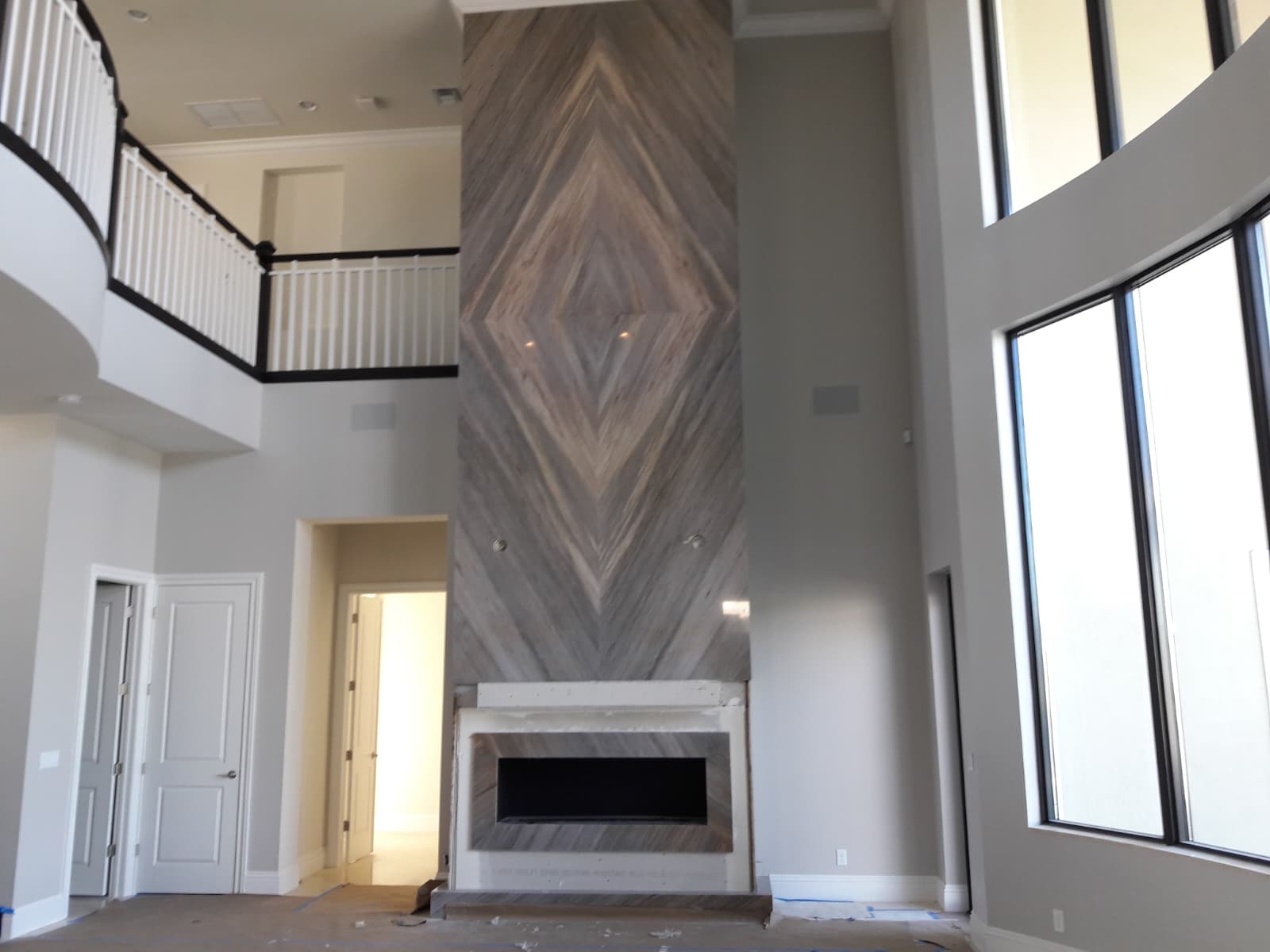 Interior & Exterior Paint